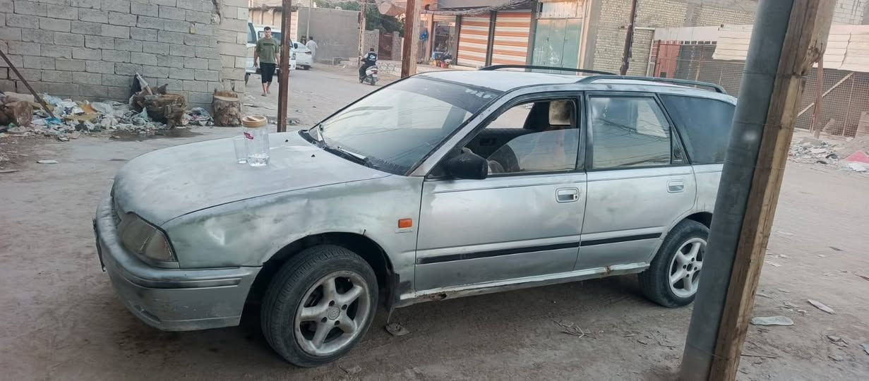 سلام عليكم نيسان موديل ٩٣ للبيع او تماتيك مال شغل مكينه او كير او حداديه زينات سياره مالت والد صديق اوديك اواجهك وياه سعره ١٦ ورقه  بيه مجال قليل  مكانه النجف بلكوفه  ت ***********
