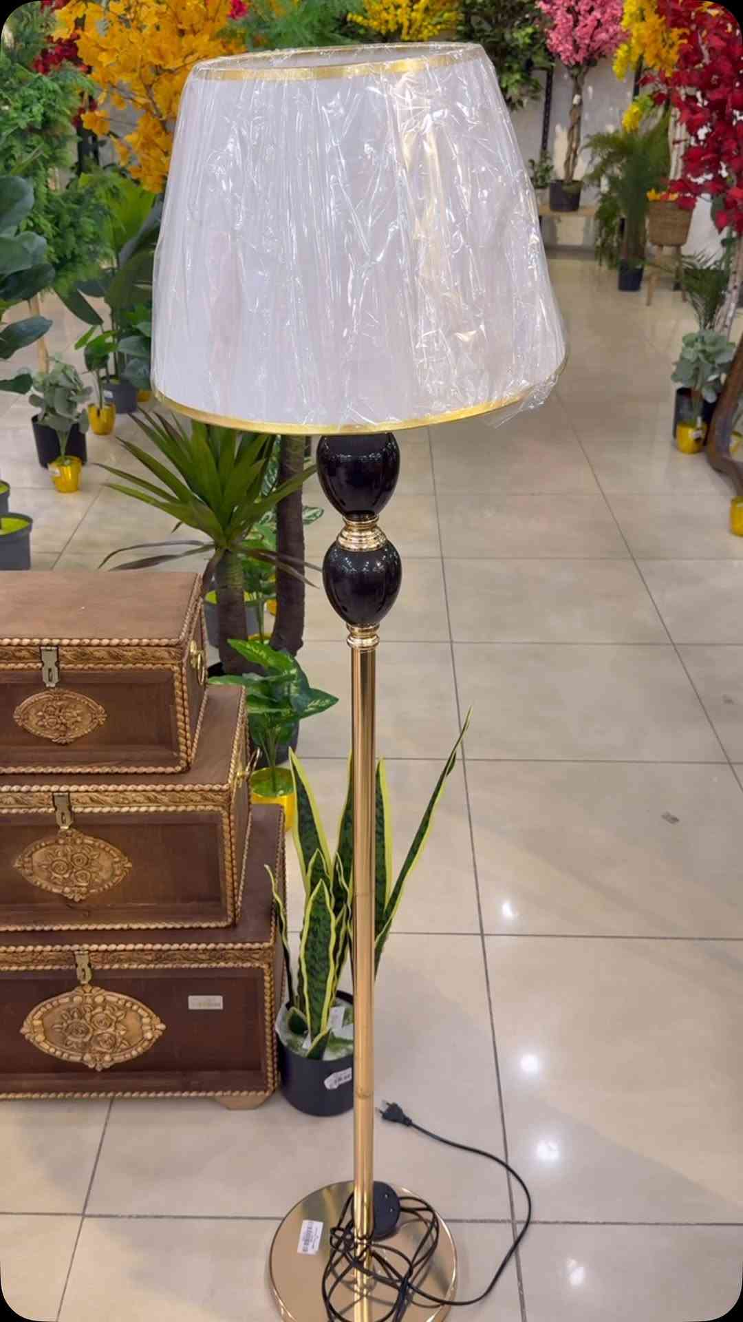 چنچل هوم 🏠
العنوان الزهور كولدن مول الطابق الثاني 
توجد خدمة توصيل داخل الموصل وجميع المحافظات العرقية 🚗
للطلب والحجز عبر الرسائل أو الرقم 
***********⁩⁩⁩⁩⁩
