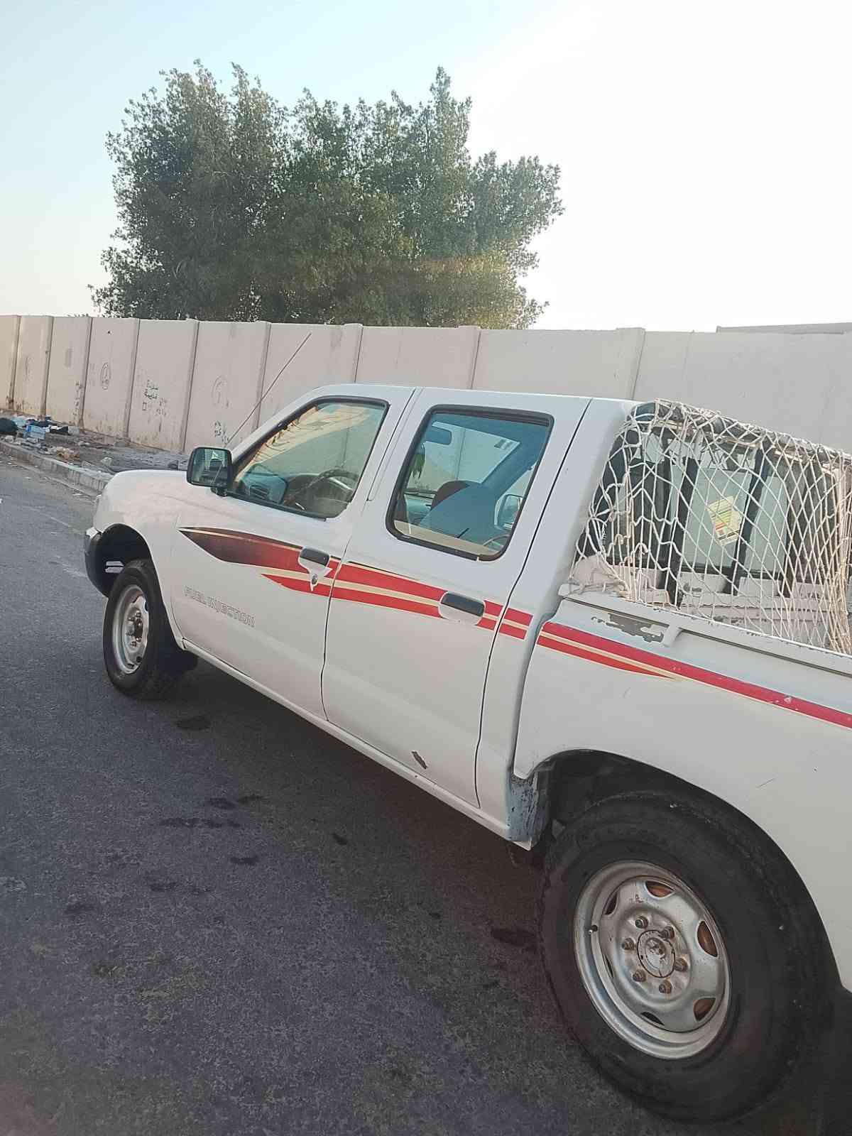 السلام عليكم
سيارة نيسان للبيع سيارة حلوه ونضيفه مكينه وكير وحداديه انضاف سنويه ل 2031 رقم السيارة واسط سعر 75 وبيها مجال 
مديل 2002 مكان بصره زبير رقم الهاتف *********** 
مكلف بل نشر
