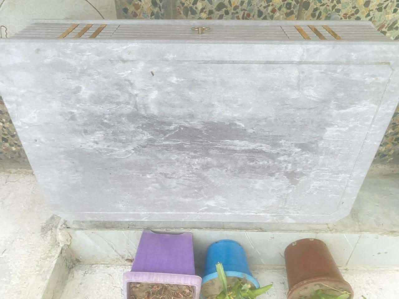 قطعتين ميز
اخو الجديد 
المكان :الكمالية حي الزهراء 
السعر:٣٥ نهايته 
للاستفسار ***********
