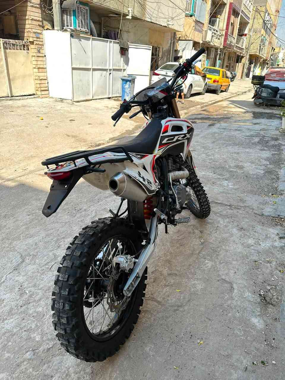 سلام عليكم قفاز crx2025
 300cc
مكفوله من التاير لتاير مماشيه هواي ومستعجل عل بيعه كلش ١٤٥٠ وبيها مجال الشراي يدلل ***********
بغداد الحريه
