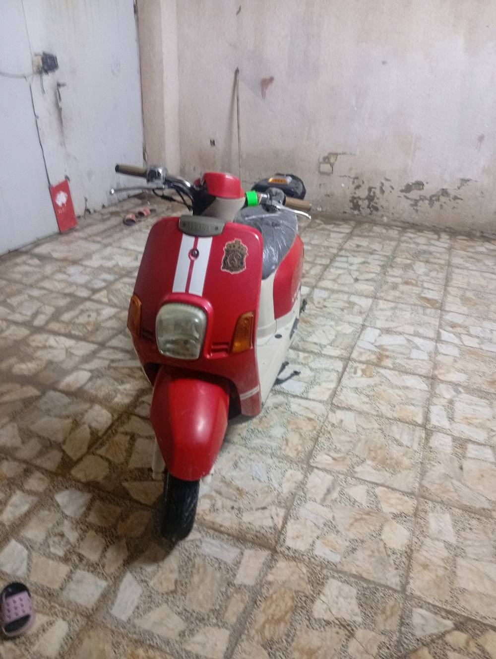 دراجه ماكس بوليس دراجه جديده رمبه قبل فتره نزلته ما اطلع بيه ما بيه اي نقص ابد دهن موتل بانزين محسن ما مفتوحه ابد لون مميز مكاني بغداد حي اور سعر 1200 قفل  *********** الما يشتري لا يتعبني