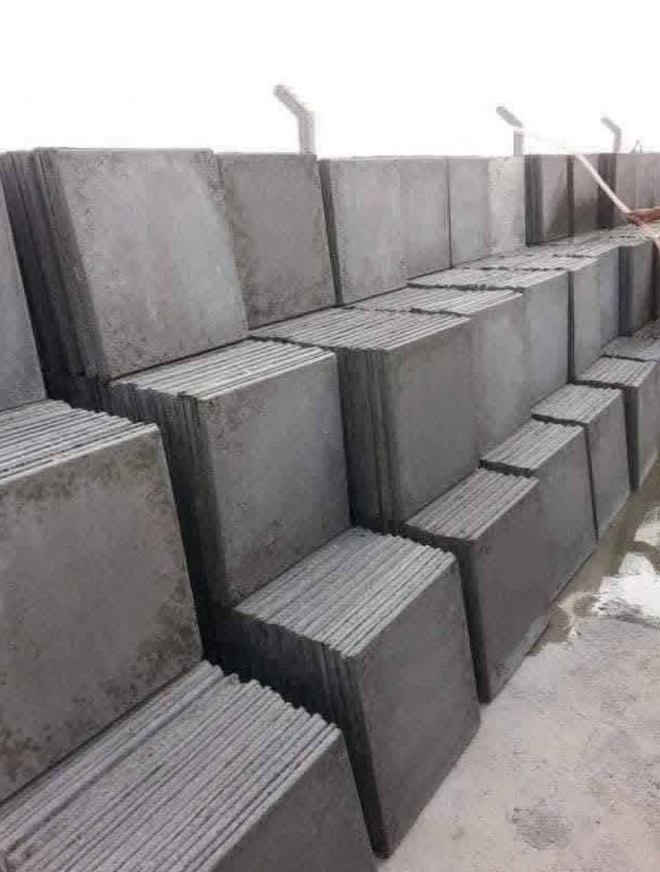 سلام عليكم يوجد لديناء شتاكر صطح 50/50 
او شتاكر ابو ثمانين 80/80 المكان العمل ناصريه مركز 
***********
