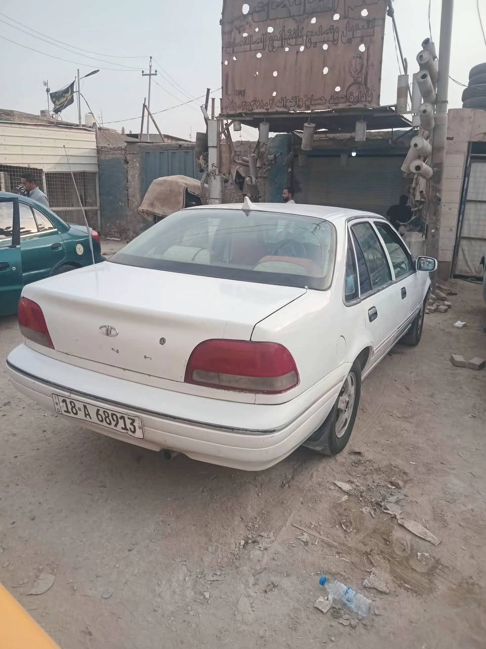 سلام عليكم سياره فراشه موديل ١٩٩٧مكينه وكير شرط حداديه أماميه جديده رقم بابل انكليزي سنويه لل 2031 ماكو اي غرامات مكاني السماوه السعر 32 وبيها مجال الشراي يتصل ***********
