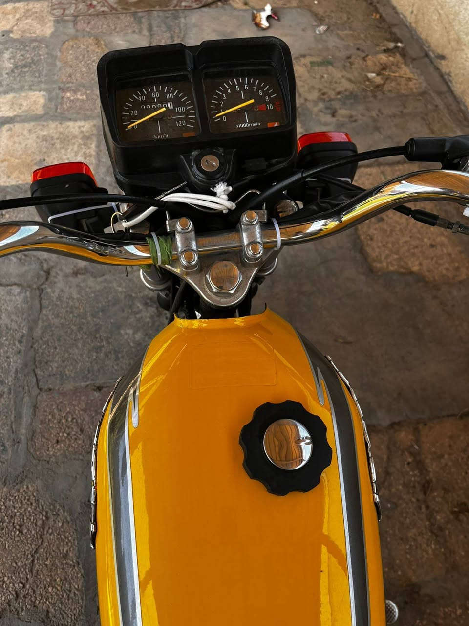 🏍️ للبيع دراجة إيراني 4 كير

• موديل 2018
• أوراق أصولية
• وكيل بلال
• مدفوع الكمرك
• تعمير 26

📍 المسيب – حي المعلمين
🔒 خاص مغلق

📞 للاستفسار: ***********
