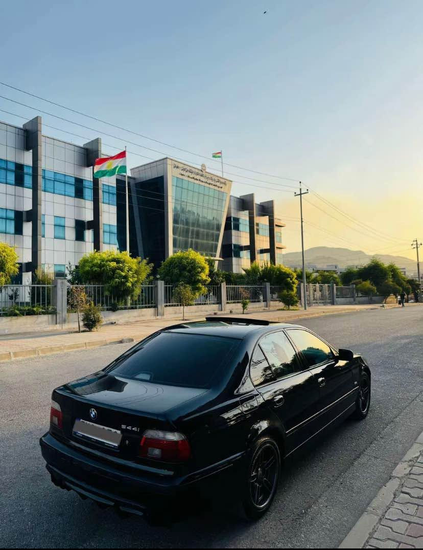 بي ام دبليو ٥ • جيرو مكينه • دهوك