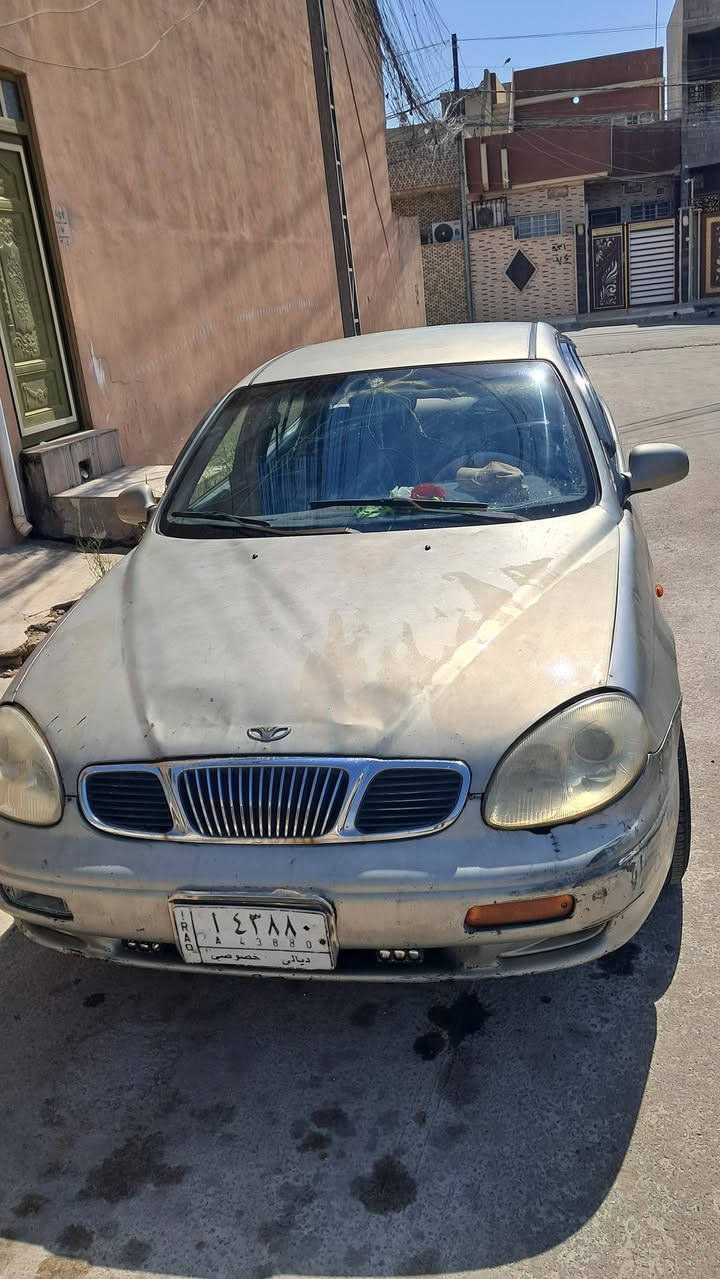 دايو لكنزا موديل 2000 كير ومحرك شرط داخل نظيف الكشر كدام العين شرط التحويل بدون كوبون غير مسجل السعر 23 بيها مجال للشراي للاستفسار اتصل على ***********
