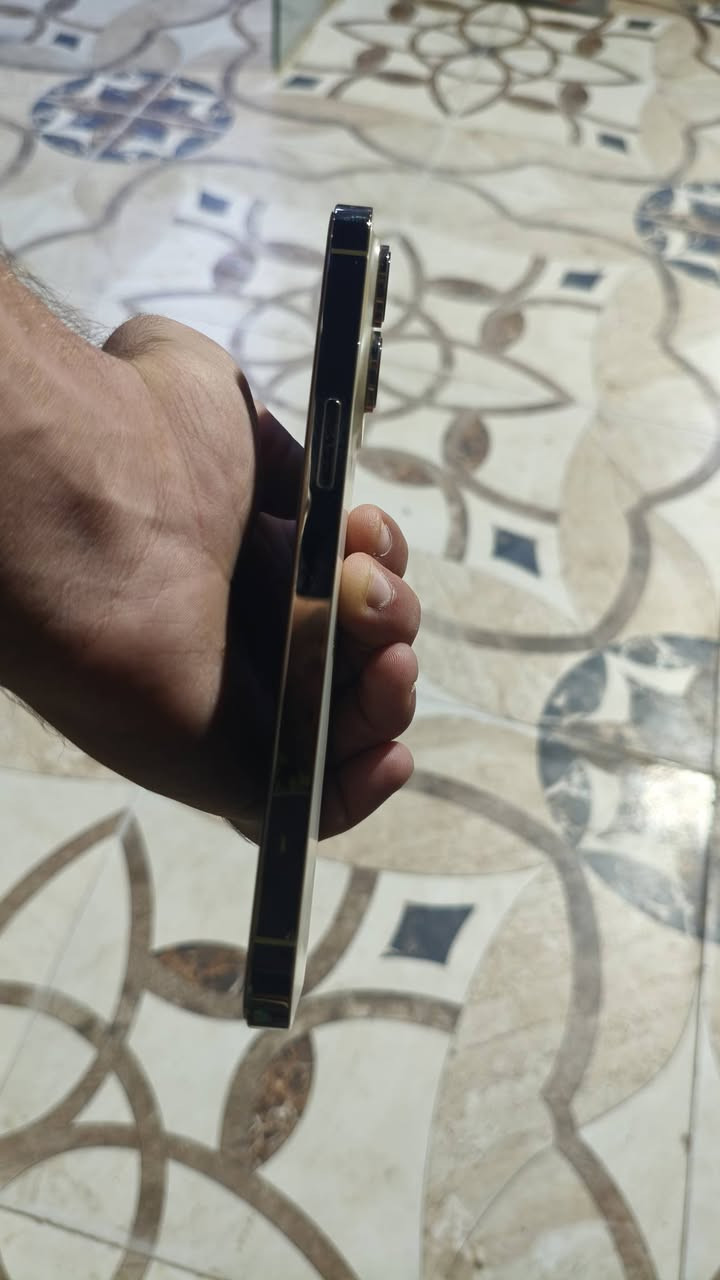 للبيع مكلف بل نشر 

السعر 875 بي مجال الطيبين 

ايفون 14برو ماكس 

البطاريه 83 

شرق اوسط 

الذاكره 128

زيت اي 

للاستفسار اتصال عل رقم التالي 

رقم صاحب الجهاز 

***********
