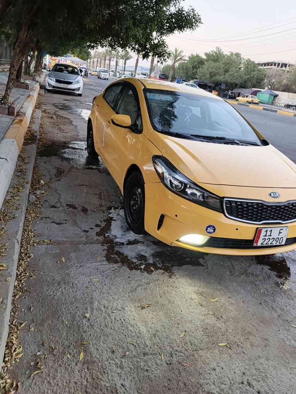 سلام عليكم فورتي 2017 البيع وارد امريكي 
حادث سياره باب سيايق وجاملغ صفحت سائق 
مضومه زنون جديد 
تبريد ثلج 
سياره صبغته جديده 
كير ومكينه مكفوالت 
حدديه سياره 80 بل 100
 سياره خير من الله مكاني بغداد 
رقم الهاتف ***********
