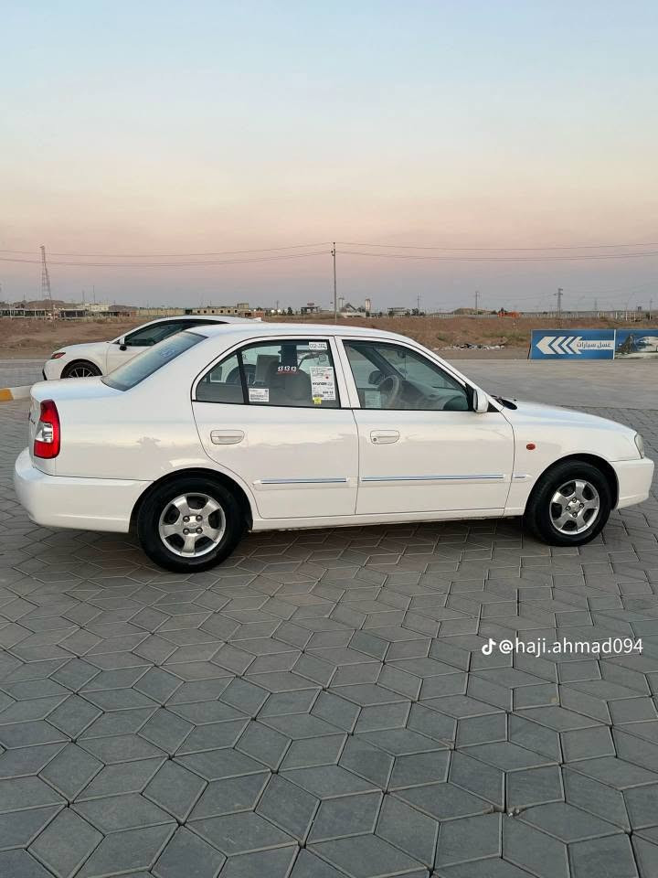 هيونداي فيرنا موديل 2011 كير أوتو رقم اربيل السيارة فقط بارد بارد جاملغ امامي شبر مكفولة من الصبغ  صدر جيد جدا تايرات جيد جدا باتري جديد كهربائيات كله شغالة على البلاد سنتر لوك شغال تبريد شغال لأكن اكو ظعف بلكمريسر تريد تحويل او وكالة رقم قديم سنوية منتهية معاملة تكلف 300الف مع الرقم الجديد 
السعر 77ورقة مكان السيارة بغداد قرب تقاطع درويش
تلفون*********** بغداد, العراق
