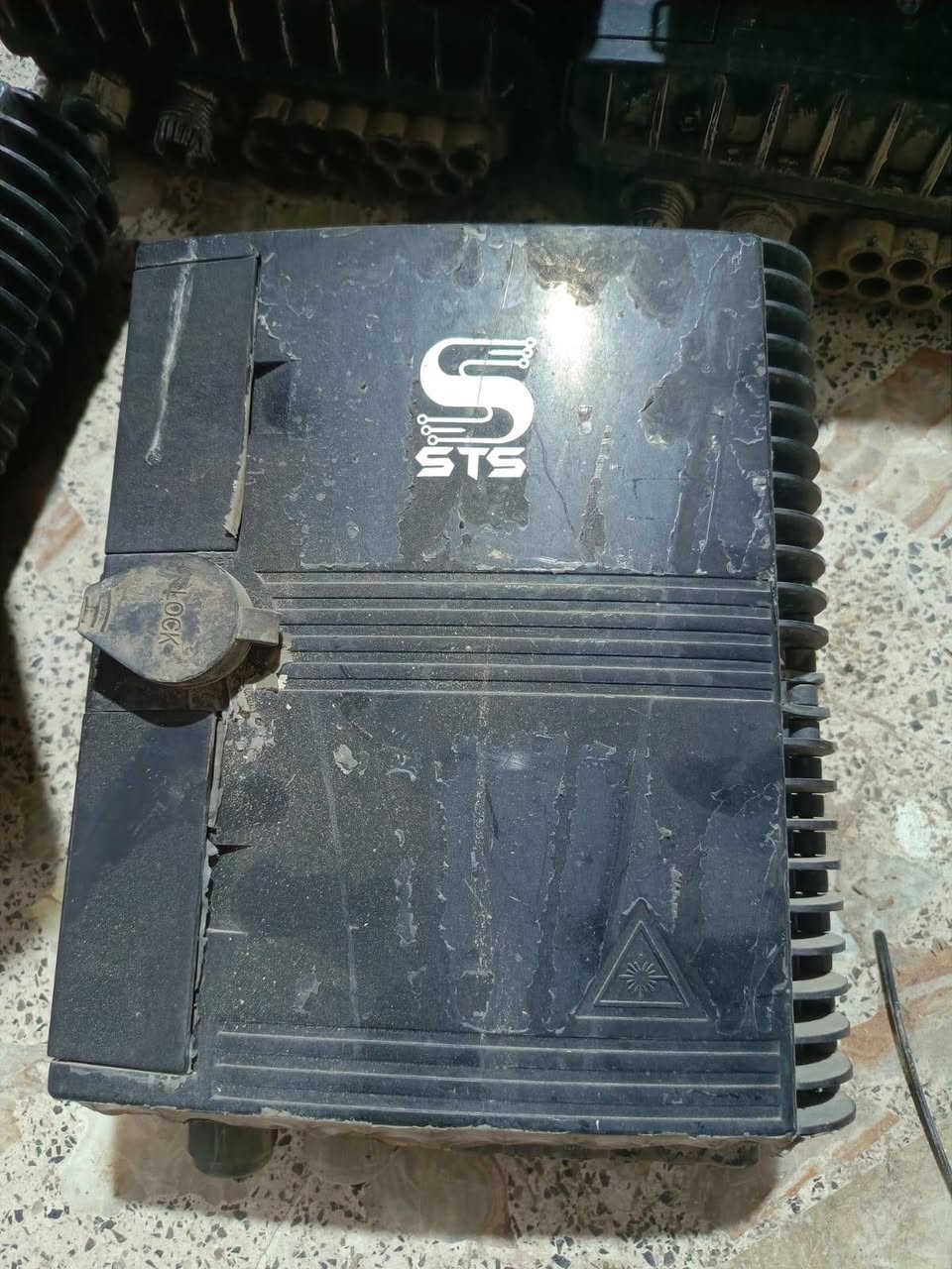 100كابينه 8*1
السعر 6500
بغداد  ***********
