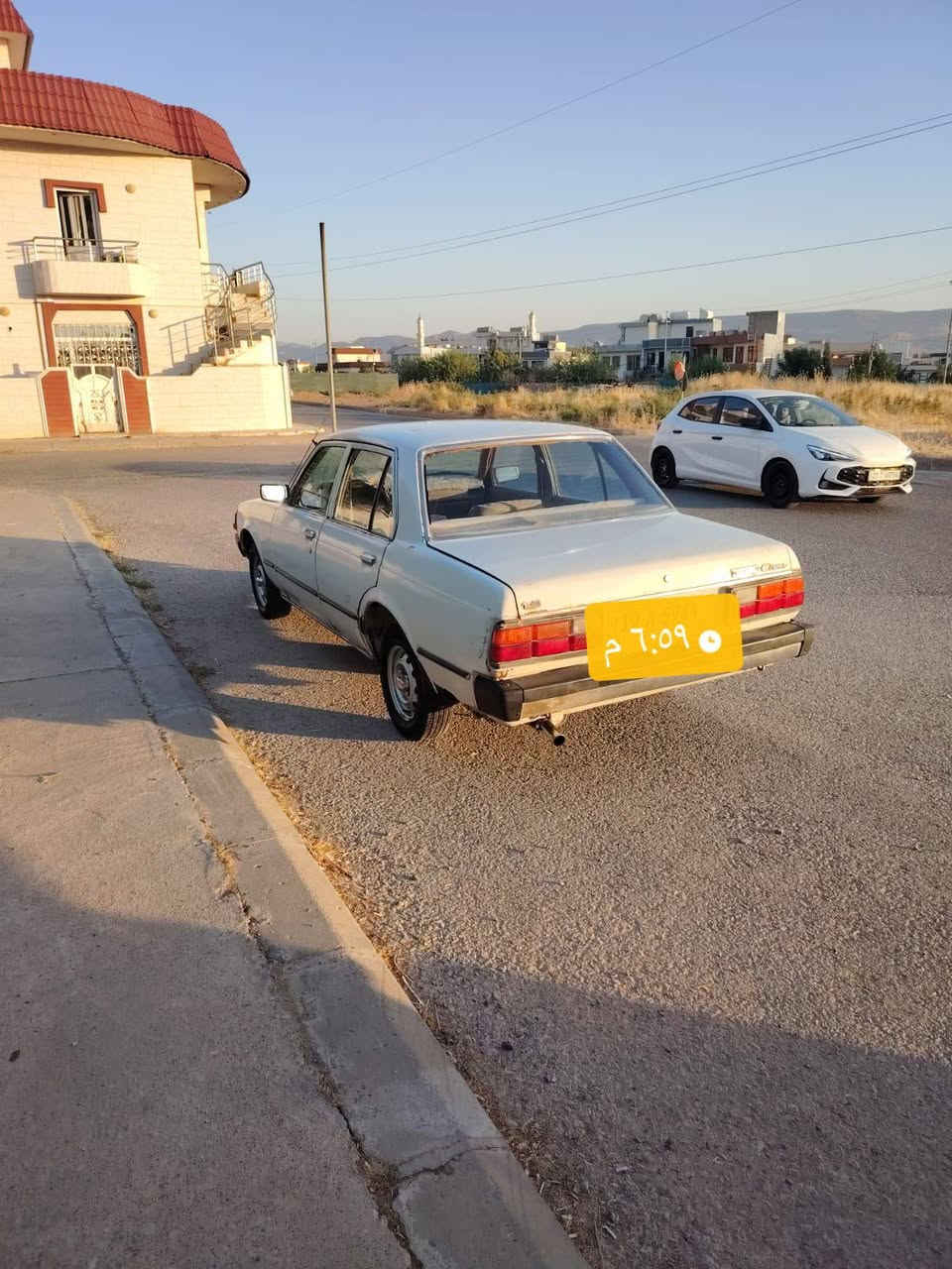 تويوتا كرونا موديل 81
مكفولة كفالة عامه گير مكينه اكسل بشرط + اكسل كارينه يعني خفيف تحويل مباشر رقم كربلاء الجديد الإنكليزي 

للاستفسار 
***********
