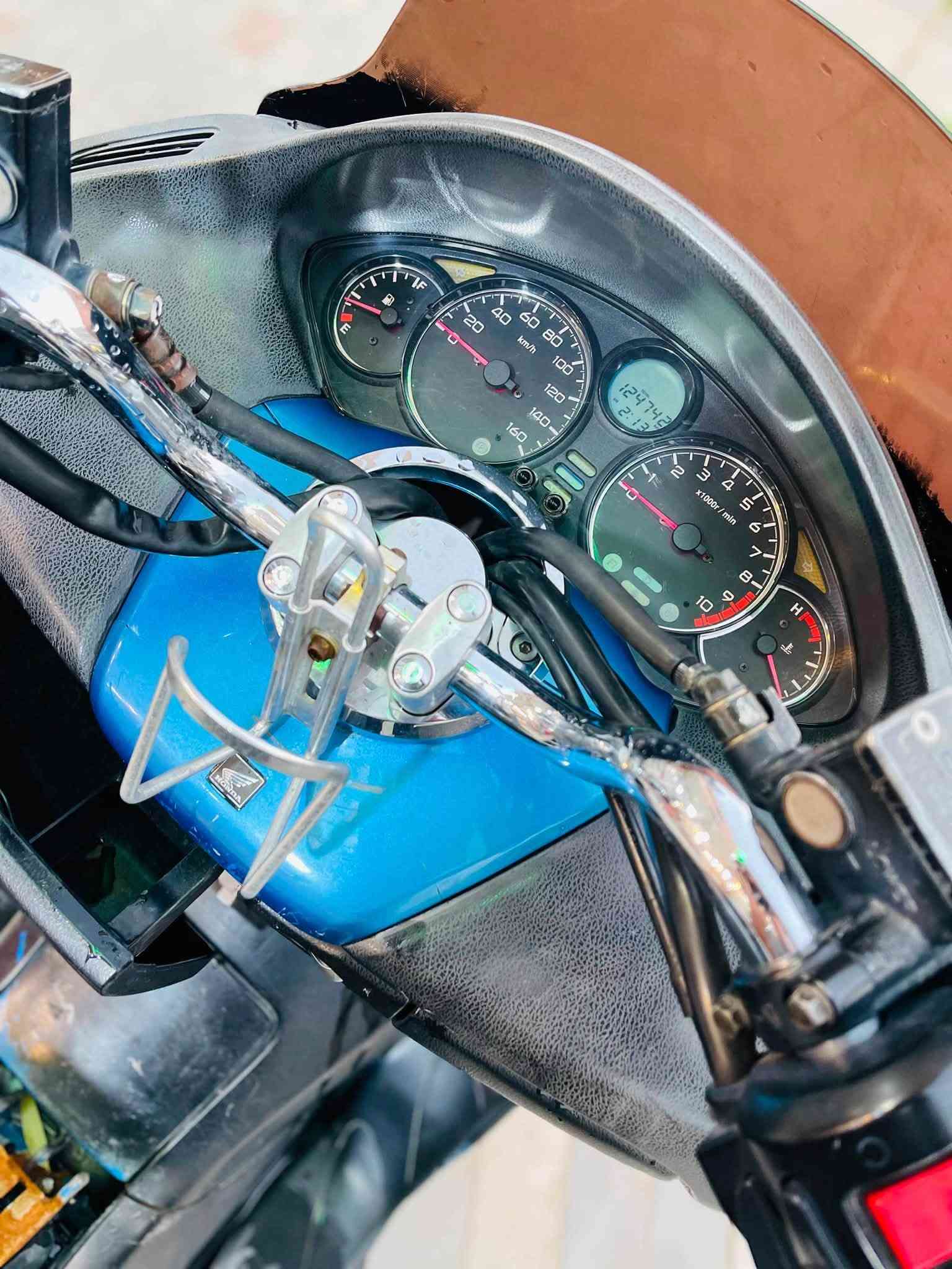 فورزه • ٢٠٠٨ • سمائي