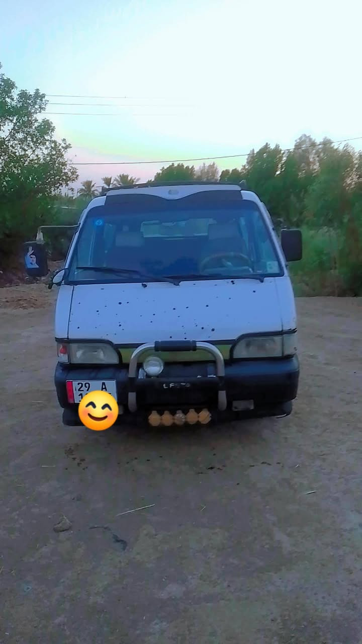 السلام عليكم  عندي سيارة بسته للبيع رقم نگليزي مصفره من كلشي تحويل ثاني يوم موديل 96تخم تاير 4شادهن جديد بس عوزه حداديه وكله مگفول گير وكسل خير من لله  مكاني واسط كوت رقمي  ‏‪***********‬‏ السعر 40وبيه مجال للطيبين
