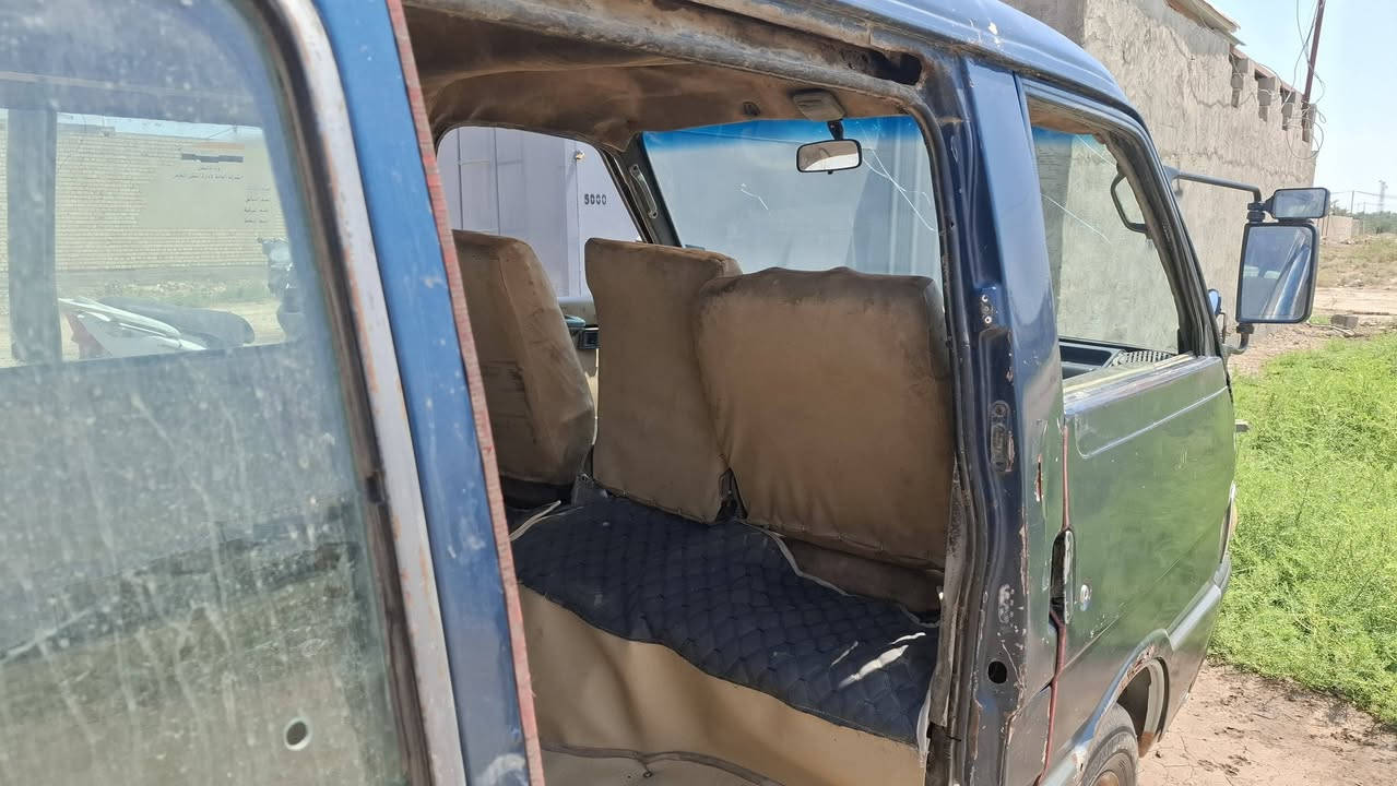 سلام عليكم كيه بستا البيع موديل ٩٥ رقم نكليزي مسطره احمر كير محرك خير من لله شوصي  مملعوب بيه ابسمي كشر سوفت عنوان بغداد ابو عيثه سعر ٢٥ ورقه رقم صاحب سياره *********** بي وتساب

