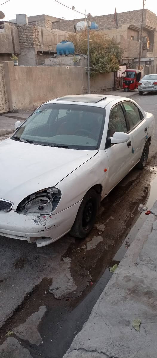 سلام عليكم دايو نوبرا موديل 2000 كير عادي محرك 2000 اوبترا بيها نواقص كم شغله بس صدر امامي جديد باتري جديد تخم تايرات جديد نواقص جامه لايت رقم انكليزي مصفر غرامات تحويل ثاني يوم رقمي *********** 
سعر 20 وبيها مجال 🩷.
