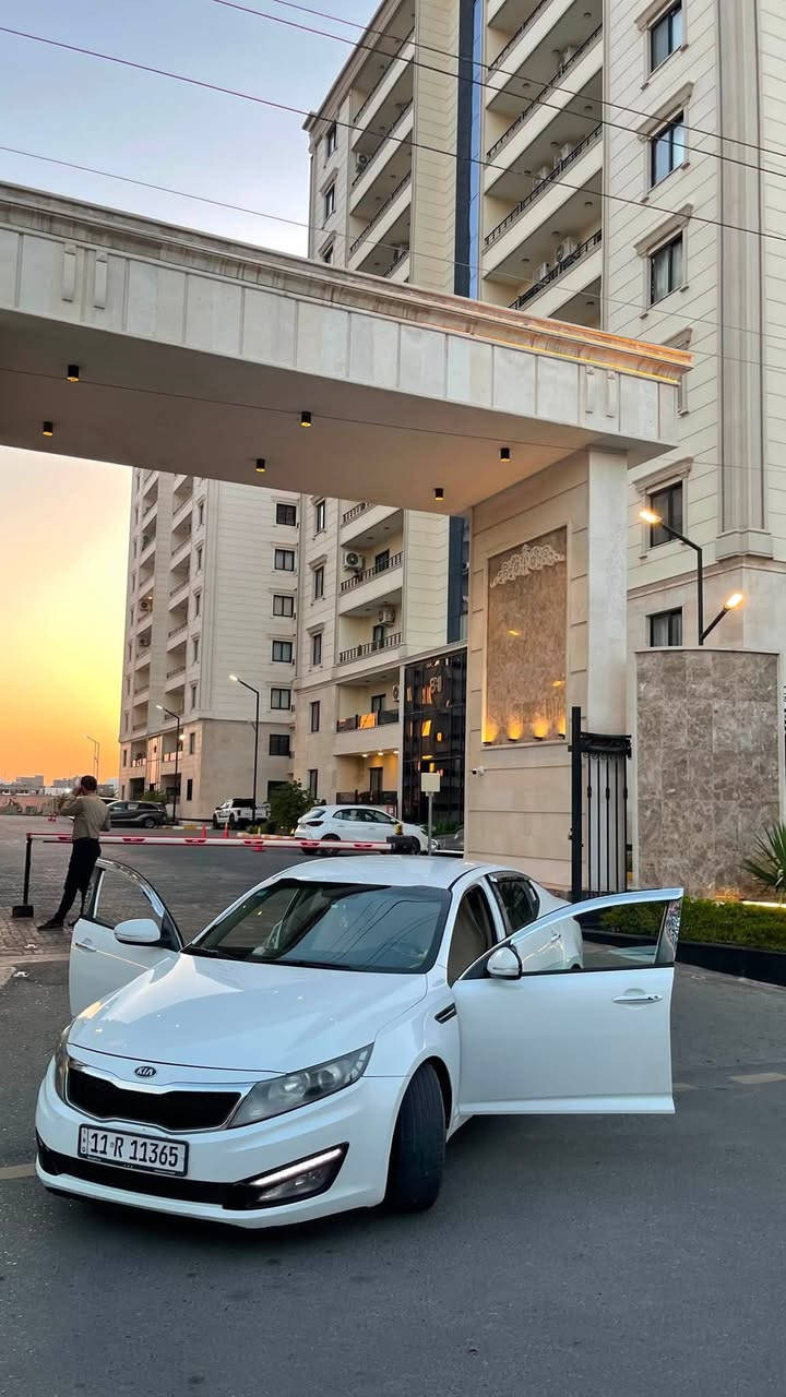 � للبيع | كيا أوبتيما 2014 خليجي 

✅ محرك 2400cc
✅ خليجي
✅ فل كامل عدا فتحة السقف (التنتة)
✅ تشغيل بصمة
✅ ترحيب أبواب
✅ مرايات شفط كهربائية
✅ السيارة جاهزة 100% وما تحتاج أي مصروف
✅ بيها فقط قطعتين صبغ، والباقي نظيف جداً

مكان السياره الفلوجه 
📩 للاستفسار والمعاينة اتصل  على (***********)

