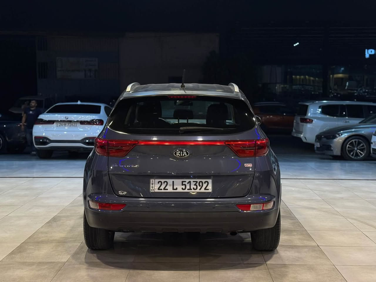 🚗 للبيع 

كيا سبورتاج 2017 –Kia Sportage 

🌍 المدينة - اربيل

•   🛣️  المسافة المقطوعة    -  ١٩٠ الف كلم

------------------------------------------------------------ 
💰 السعر:  139$ كيا  او سبورتاج 2017    او     Sportage 
 
 

✅ المواصفات :
 
📅 الموديل:2017
⚙️ المحرك: 4 سلندر – 2000 سي سي (دوش)
📏 الممشى: 193 كم
🛠 الضرر: فقط بونيت
🎯 الويل: 19 إنش
• ناقل حركة أوتوماتيك
• شاشة وسطية
• كاميرا خلفية
• حساسات
• مثبت سرعة
• تحكم بالمقود
• مكيف أوتوماتيك
• إضاءة LED
• مرايا كهربائية
• جنوط 19 إنش
• صرفية وقود جيدة
سعر:139$
📞***********
📞***********
