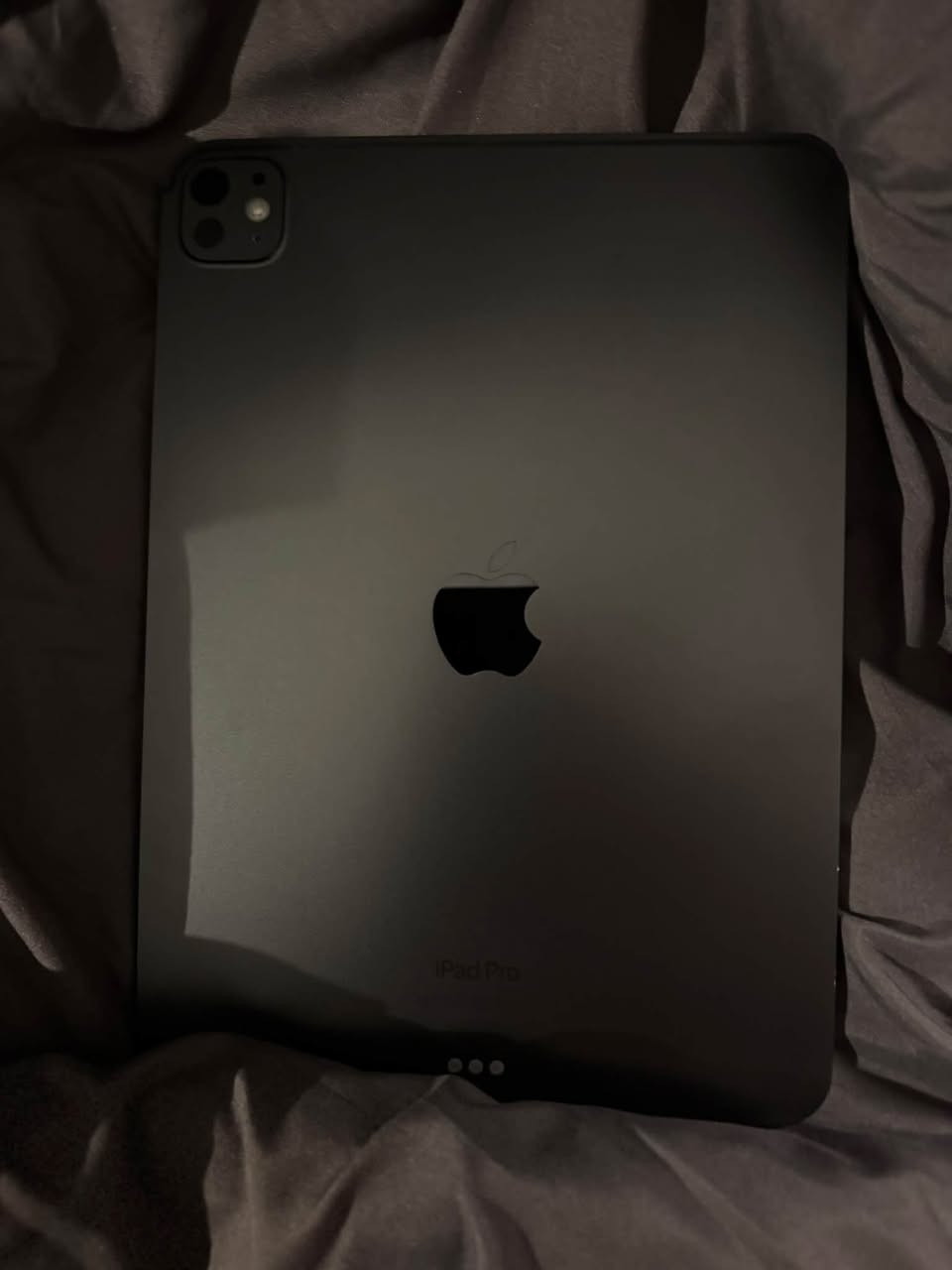 ايباد M4
مكفول من خدوش الشاشه

بطاريه 83🔋

ذاكره 256

حجم 11 inch

سعره 950 قفل 

مكاني كوت 

واتساب ***********

نص مكتوب في الصور:
- VPN 64% Battery Health Normal as expected. About Battery & Warranty... 83% acity relative to when it was new. Lower capacity may result in fewer hours of usage between charges. 592 as used your battery's capacity. Learn more... 30%. Learn more... April 2024 May 2024