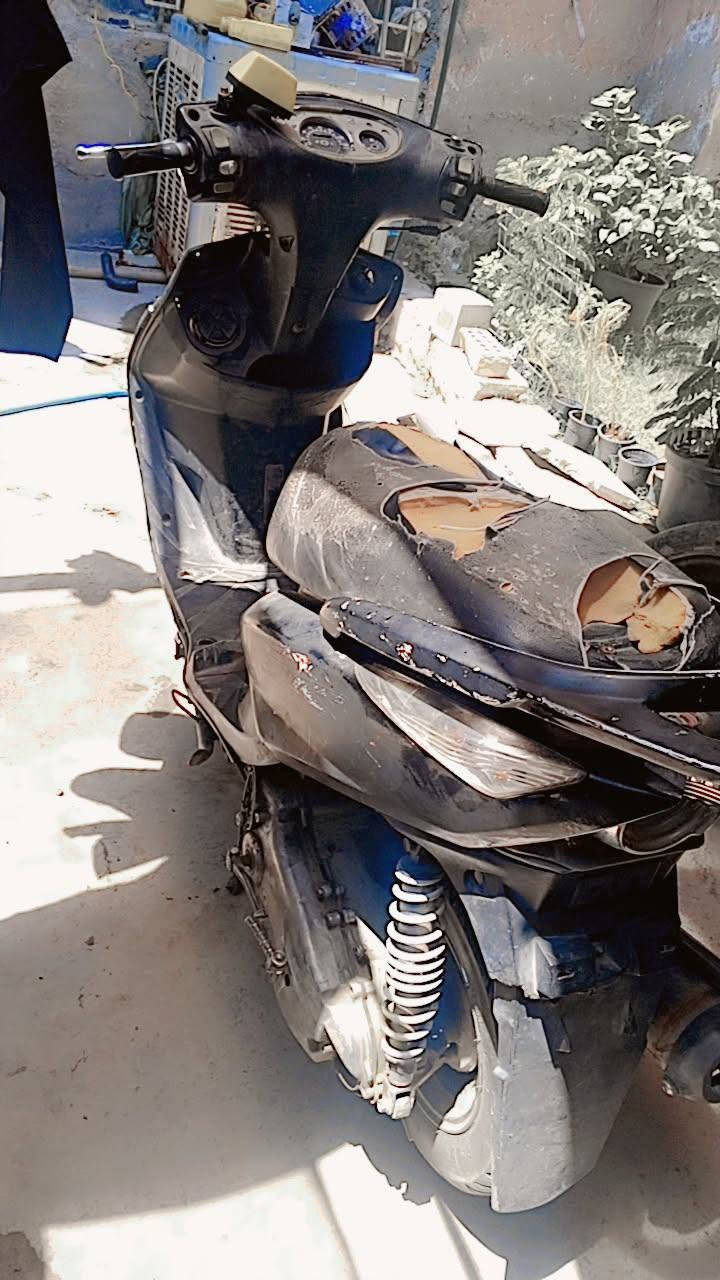 دراجه ثعلب شغال البيع مكان بغداد مدينة الصدر ***********
