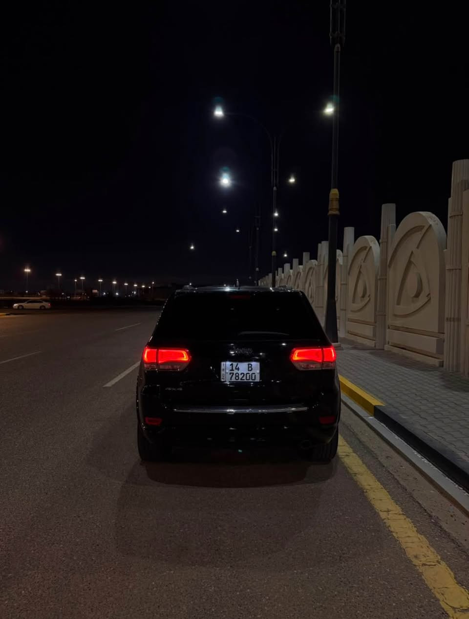 جيب جراند شيروكي 
2018 مرمزة 2022 
رقم بصرة 
لمتد فول مواصفات 
صبغ حزام بدون دواخل 
السعر 150 وبيها مجال 
للاستفسار *********** البصرة, العراق
