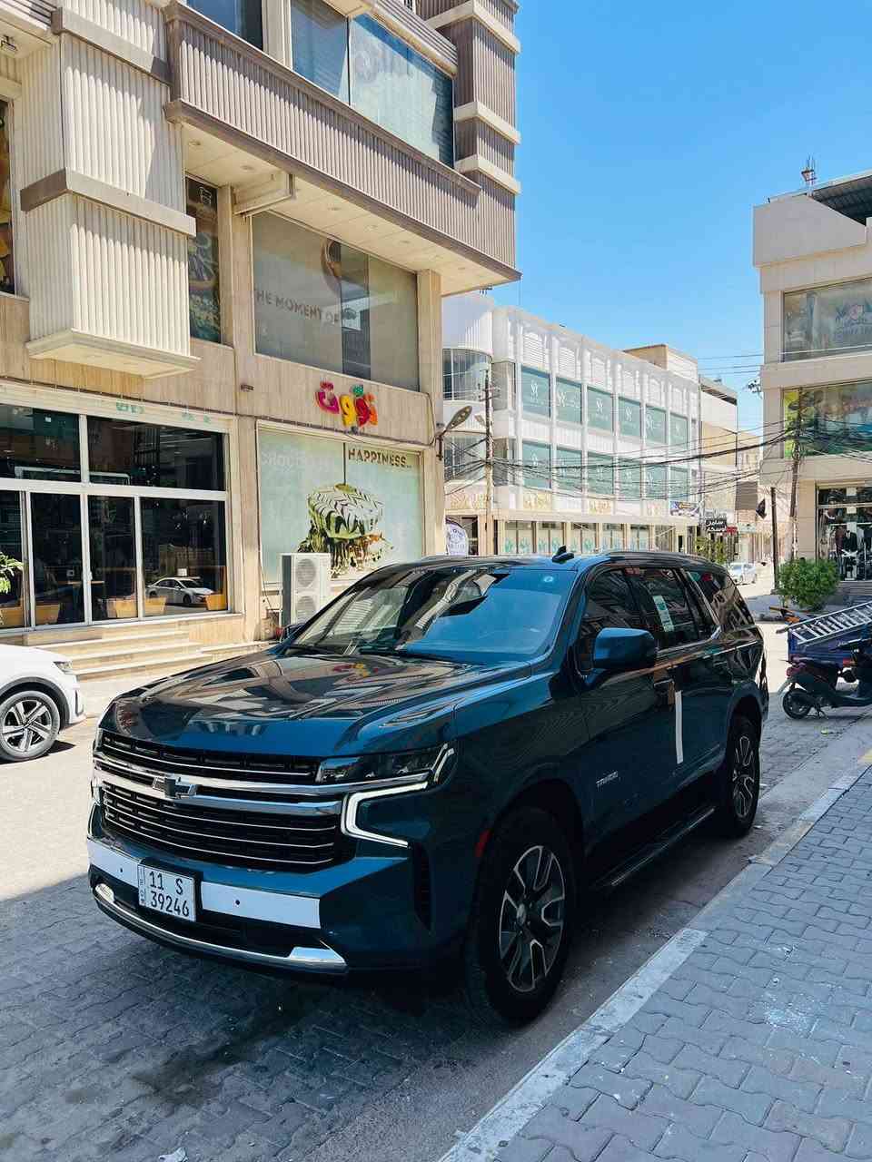 تاهو 2021 فئة LT
فول موصفات
رقم بغداد الدولي بأسمي
مكينة V8 5.3 
وارد امريكي بدون حادث 
داخله تقرير مياه 
علما المي من الخارج مواصل للداخل 
صور التقرير موجوده بالمنشور 
صور السونار موجوده بالمنشور 
رقم الشاصي موجود 
رقمي موجود تواصل استفسار خادم 
سعرها ٣٤٥ ورقه 
-- ملاحظة الكل ع البلاد
بدون صبغ 
بدون كلير 
بدون حالوب 
بدون شخوط 
بدون ايرباك (سليم)
بدون بارد 
بدون تبديل 
بدون تكحيل 
بدون فتح وتقسيم 
بدون سيرفس او كلوب بالشاشة 
غرفة السيارة من الداخل فول بلاد
إضافة ارضيات ربر 
مكاني ميسان مركز المدينة 
رقم الشاصي 1CNSKNKD4MR278196
للاستفسار ***********

نص مكتوب في الصور:
- صور امريكا