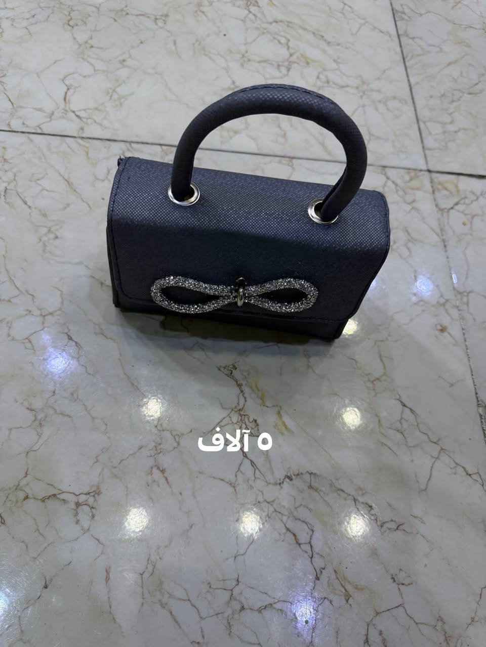 النجف عسكري مدارس • قياس ٤٠ • كعب ٨ سم