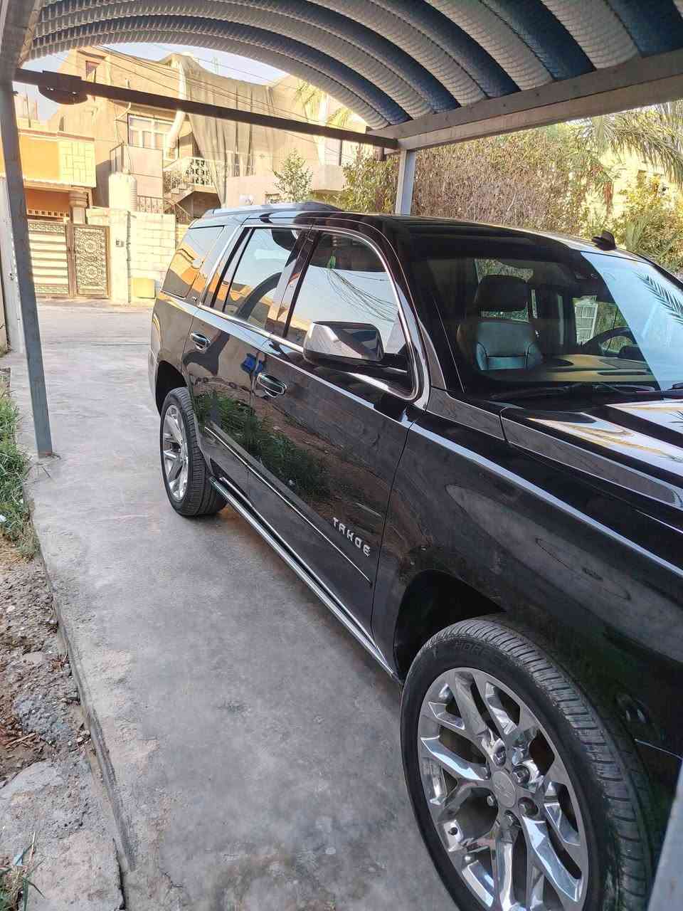 تاهو LTZ 2015 للبيع
السونار مرفق بلمنشور وصور الحادث مرفقه..
رقم بغداد بأسمي... السعر 290$
 للاتصال ***********
