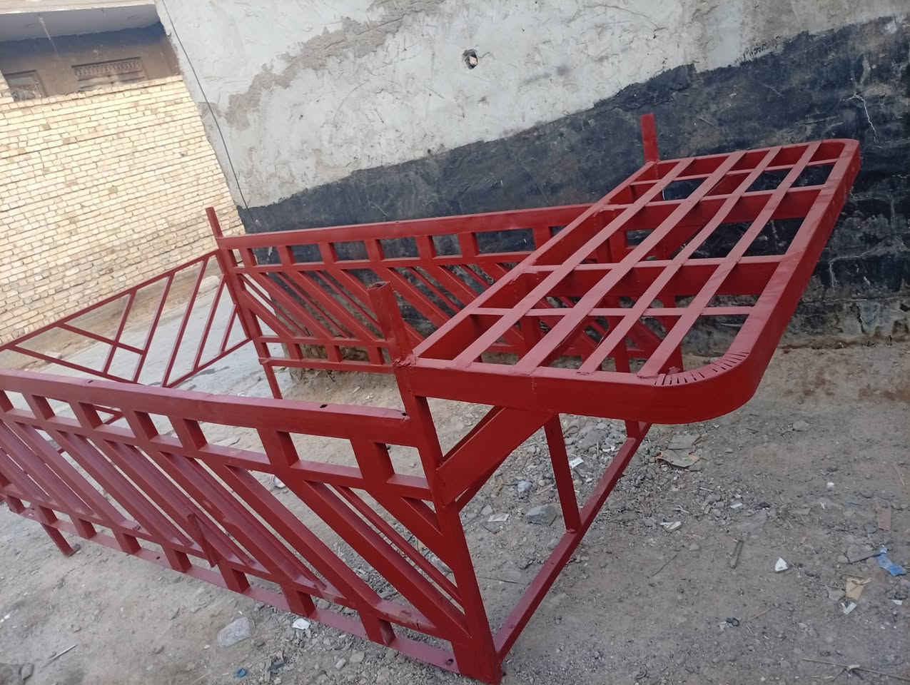 سلام عليكم محجر لبيع مال سبعه جنكال ***********
