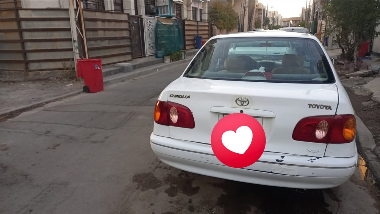 كورلا موديل 1998 ام عيون سياره كير اوتماتيك جديد شاده مال حاويه كير ومحرك تخم تاير سياره مصبوغه لغرض جماليه موجوده صورهة قبل الصبغ كلشي مابيهة تكم نضاف قماره نضيفه رقم بغداد  السعر 45 وبيها مجال.  ***********   مكان بغداد الغزاليه
