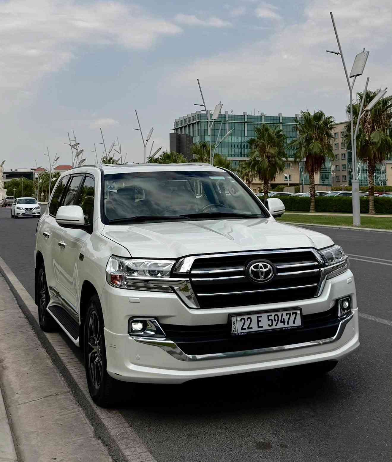 سلام عليكم شباب
الحلال للبيع او المراوس حسب القناعة 
لاندكروز جكسارة 2019 اصل  GXR v8
اللون ابيض صدفي شذرة
مكينة 8 سلندر 4600 ما مفتوح على بلاد 
رقم أربيل الجديد سنوية وهزة جدد 
كفالة عامة من صبغ من فتح من تبديل من بارد حتى دعاميات كفاله 
مكينة كير حدادية تبريد تخم تاير باتري كهربائيات كلهن جدد وعلى شركة 
وكالة جيهان باب اول السياره 
على ايد وحدة من الزيرو لحد الان 
ماشية 100 الاف كم اصل 
المواصفات:-
بصمة ابواب + جنطة + تشغيل 
سلايد فتحة 
شاشة كبيرة ام الدعاء 
8 ايرباك اصل 
دبل ماوس
نظام زحف وتحديد سرعه 
كروز سرعه 
ويل ٢٠ اصلي 
حساسات اماميه خلفيه اصل 
كامرات اربعه 360 اصل
مري شفط + ترحيب
كشنات جلد كهربائي اثنين الاماميات 
سبعه راكب 
ثلاث قطع تبريد 
تحكم ستيرن 
زراك لايت اصل 
وجة زنون بلادي + لد 
مواصفات وايت ادشن
شباك ابو رادار 
ثلاجة 
دمام سماعات jbl اصل 
شاشات خلفيه بلادي 
معروفه مواصفات 4600 
والخ من المواصفات المعروفه ……..
السعر 465$ وبيها مجال قليل للشراي 
مكان السياره النجف الاشرف 
للاستفسار ***********
