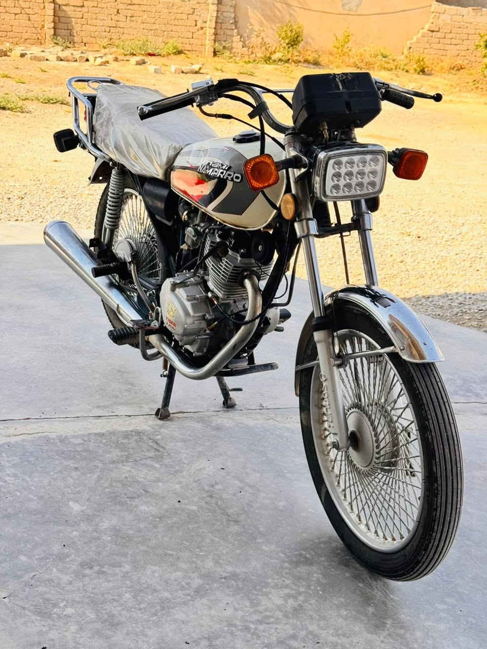 للبيع دراجه الحجم 18 مكينه مامفتوح السعر 450 (***********)
🏍️🏍️

