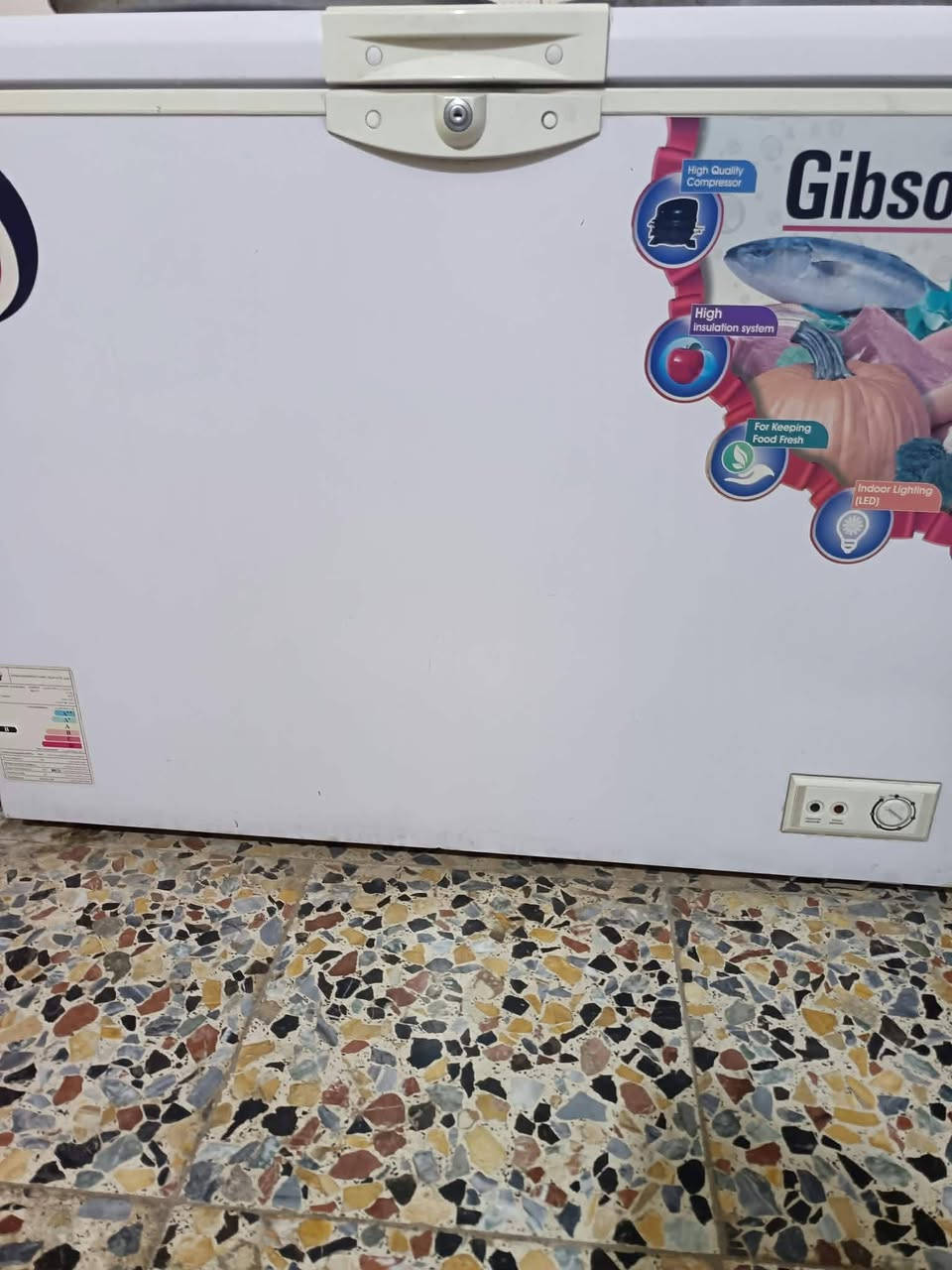 مجمده النوع الجبسون ستخدام قليل الطول ١١٠ العلوان كربلاء *********** سعر مناسب  واتساب. ويوجد خاص
