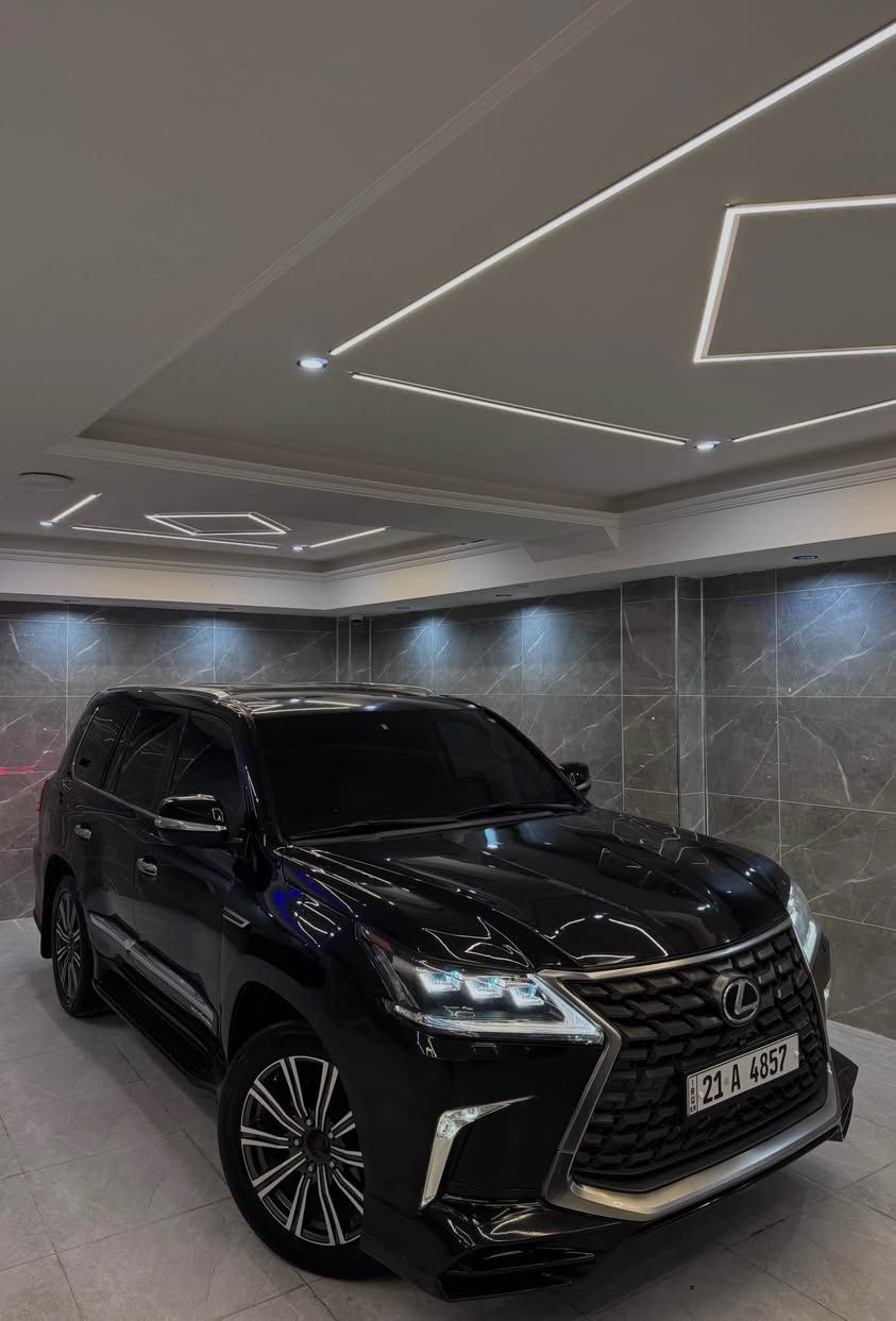 لكزس LX570 • ٢٠١٢ • جلد اصلي