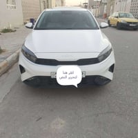 كيا سيراتو مديل 22كفاله من عده حالوبات بسيطه بل قماره فقط  فول مواصفات...