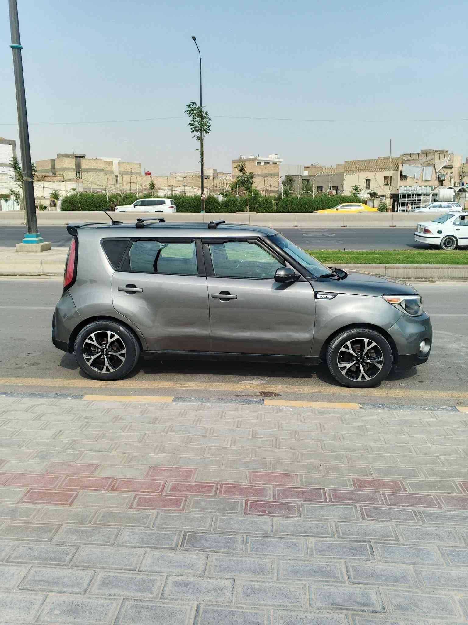 كيا سول • ٢٠١٦ • نجف