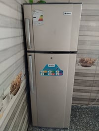 ثلاجه دنكا • نظيفة جداً • كربلاء