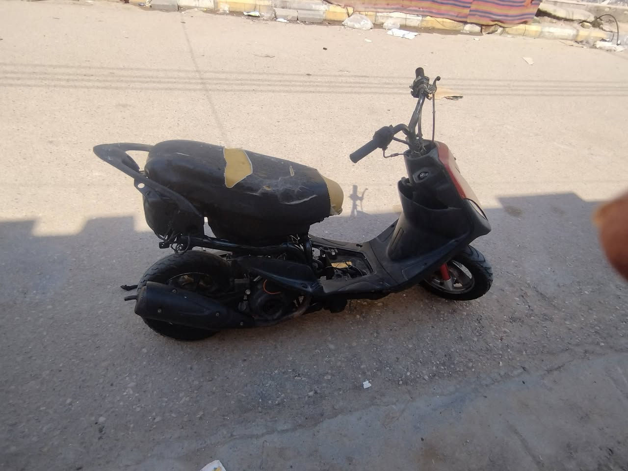ماكس للبيع مفتوحه بوشه 50 دراجه تشتقل وتطفه غراضه كامله ب350وبيه مجال رقمي بي واتساب ‏‪***********‬‏
