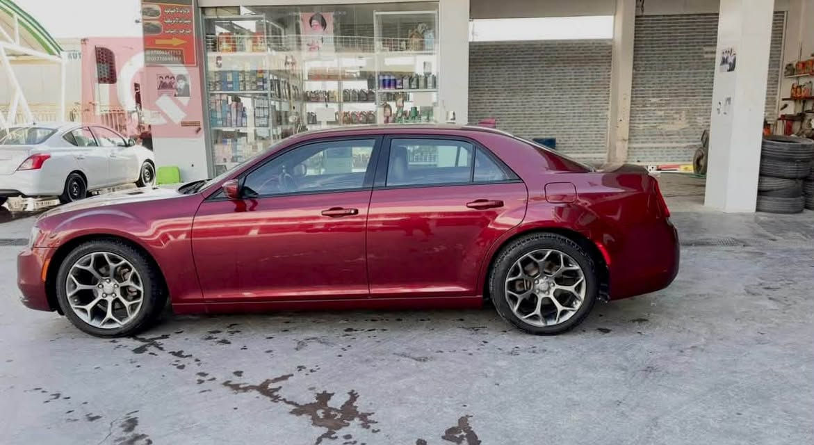 كرايسلر 300 • V6 ٣٦٠٠ • ١١٠ ألف ميل