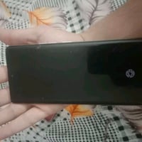 عندي  تلفون للبيع  تكنو كومو40 190 قفل  حله ورديه داخل الجهاز نظيف صار...