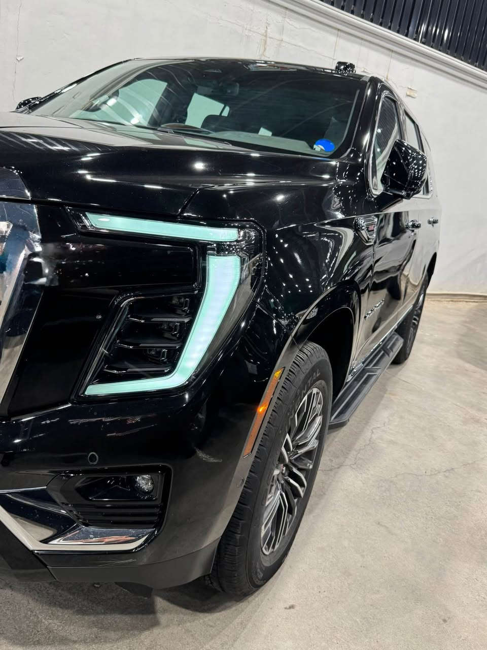GMC Elevation
الفيشن GMC. موديل 25 معروفه مواصفات الفيشن مكفوله من صبغ بارد. تبديل. سيارة ماشيه 50 الف كيلو متر.  رقم بغداد. 
اتصل لمعرفه السعر. 
*********** بغداد, العراق
