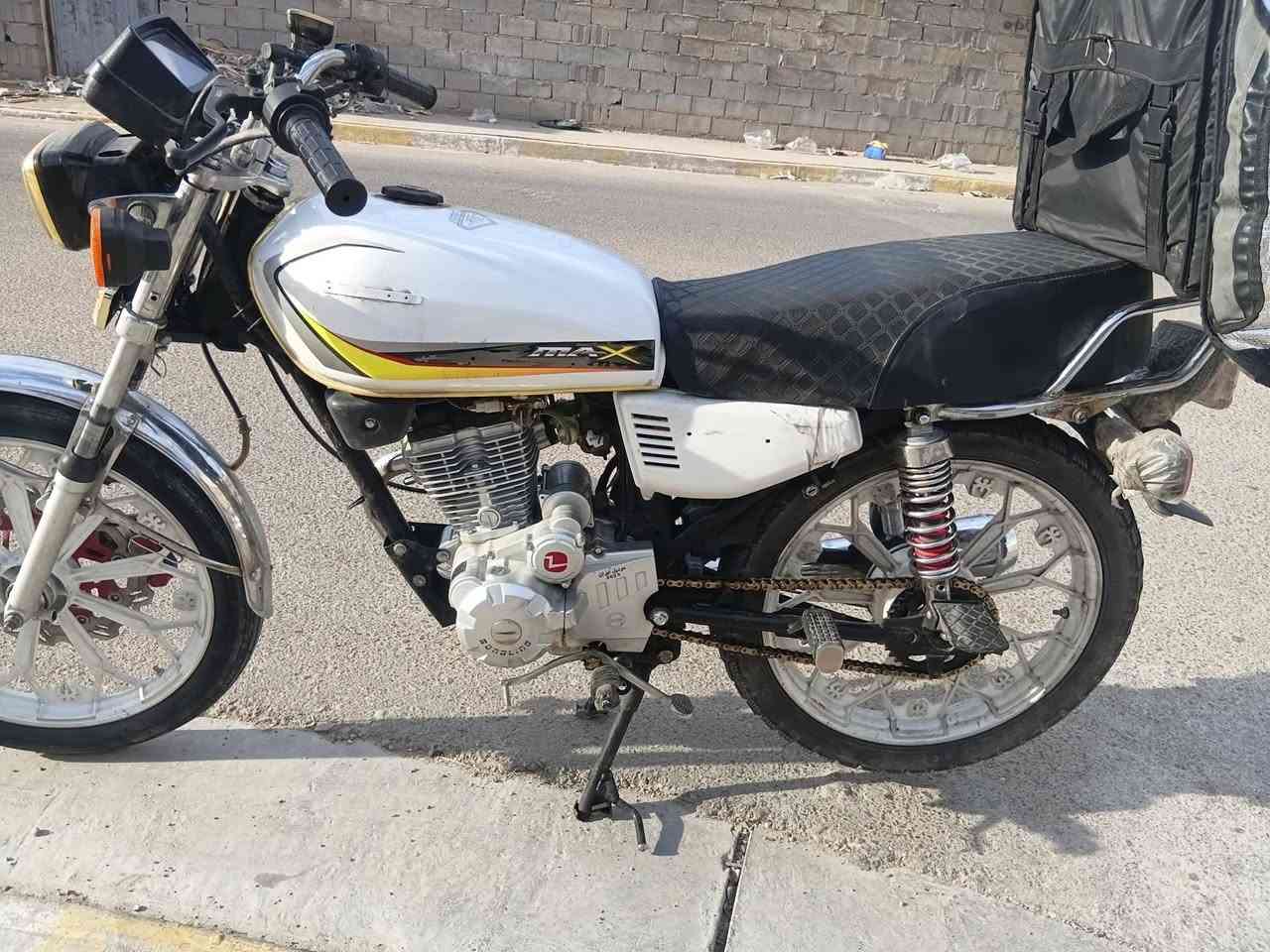 ايراني 25 محرك ١٥٠ بلادي ويل عنكبوت دراجة حلوة نضيفه مكانها فلوجه محرك بلادي مكفوله سعرها ٦٨٠
توصل واتساب ***********
ايراني 25 محرك ١٥٠ بلادي ويل عنكبوت دراجة حلوة نضيفه مكانها فلوجه محرك بلادي مكفوله سعرها ٦٨٠
