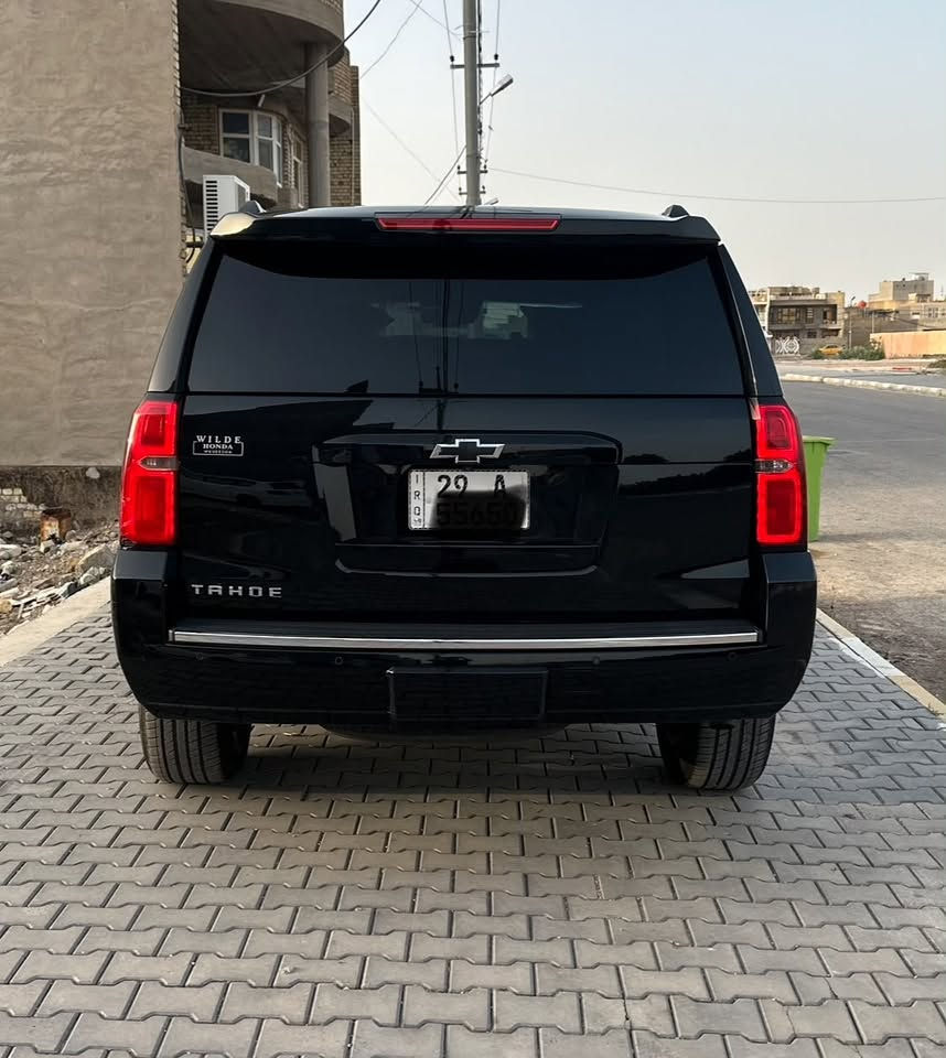 تاهو ltz للبيع  او مراوس موديل 2015 وارد امريكي ضرر مقدمه البنيد اصبعين السياره جديده بمعنى الكلمه السعر 335 ورقه وبيها مجال ***********
