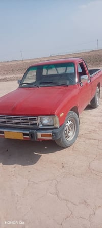 تويوتا • بيكب • ١٩٨٢