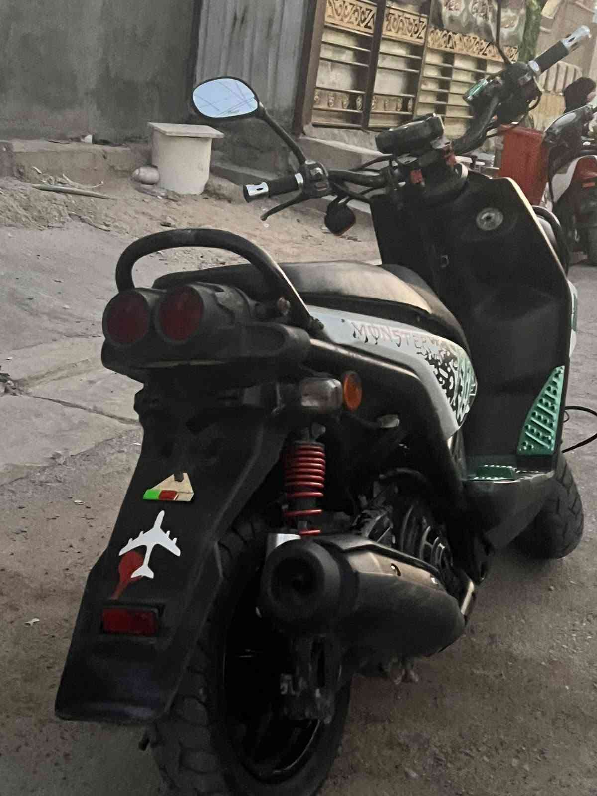 سكنس جبلي نظيفة رنبه نازله الشهر ٤ السعر 1150
مشتريه 1450 بالعافية على ياخذه 
مكان بغداد الحسينية ***********
