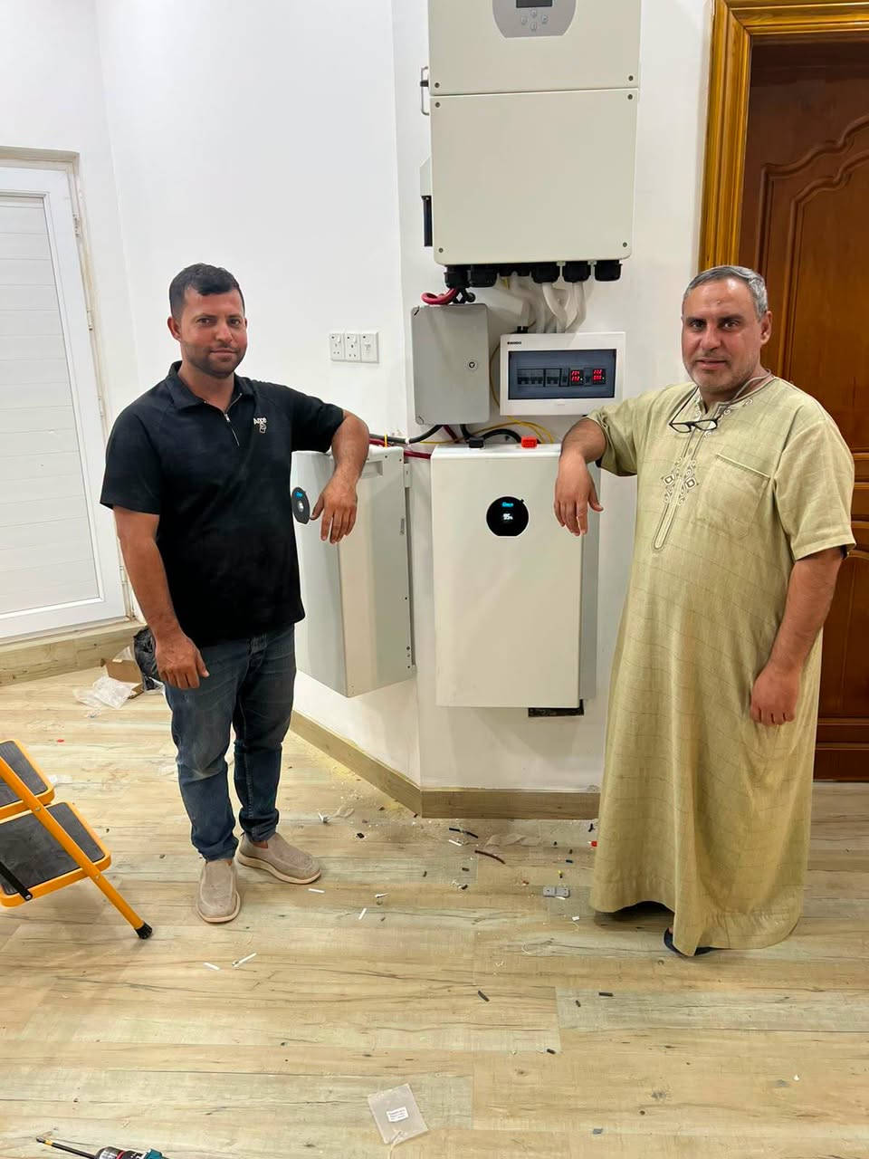 ☀️ تم بحمد الله إنجاز منظومة طاقة شمسية جديدة ⚡
📍 ذي قار / قضاء الشطرة
🏠 منزل الدكتور ماجد جليل راضي
🔋 مكونات المنظومة:
• 18 لوح Jinko Neo Tiger 3
• إنفيرتر Deye 16KW
• عدد 2 بطارية LiFePO4 Deye
• سعة البطاريات الإجمالية 32KWh
• بورد حماية متكامل ⚡
• نظام تبريد منفصل ❄️
• أسلاك خاصة بالطاقة الشمسية، مقاومة للحرارة والأشعة فوق البنفسجية
• هياكل حديد مغلفن مقاومة للعوامل الجوية
💚 مكتب ذوالفقار للطاقة الشمسية
خبرة وجودة وتنفيذ احترافي ⚡☀️
📍 العنوان:
ذي قار / قضاء الرفاعي
شارع سايلو، مقابل مستشفى علي الزهيري
📞 للتواصل والاستفسار:
📱 *********** — واتساب
📱 ***********
