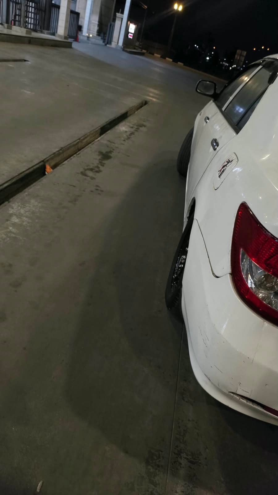 سلام عليكم بي وايدي f3 بيهة جاملغ تبديل ولتريشة مالت الباب صبغ تخم تاير صدر كير مكينة كهربايات كلهة على الشركة *********** المكان بغداد الشرطة الخامسة
