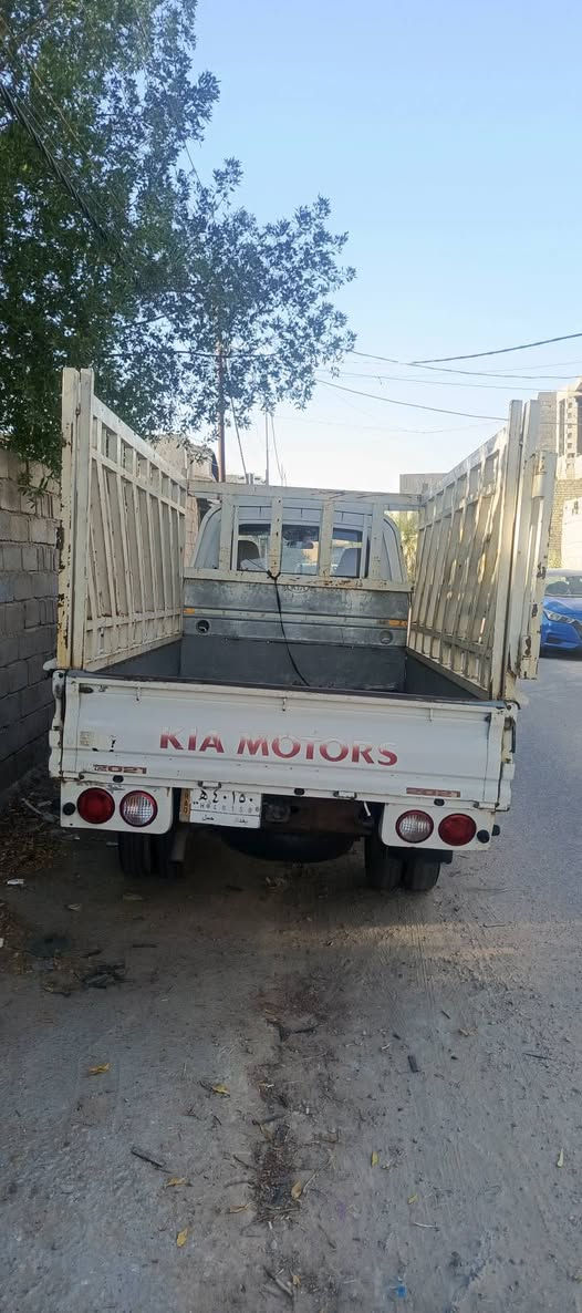 السلام عليكم للبيع
كيا فحل محرك ٤٠٠٠ مفتوح مكانه الفلوجه 
السعر ١٤٠ بيه مجال 
***********
