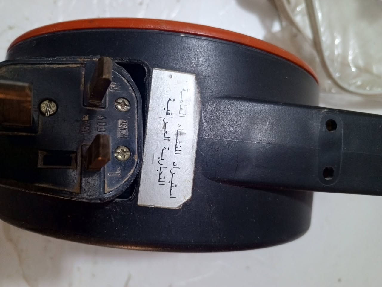 السلام عليكم ورحمه الله وبركاته انتيكات كولهن قديمات يوجد توصيل هذا رقمي للتواصل ***********
