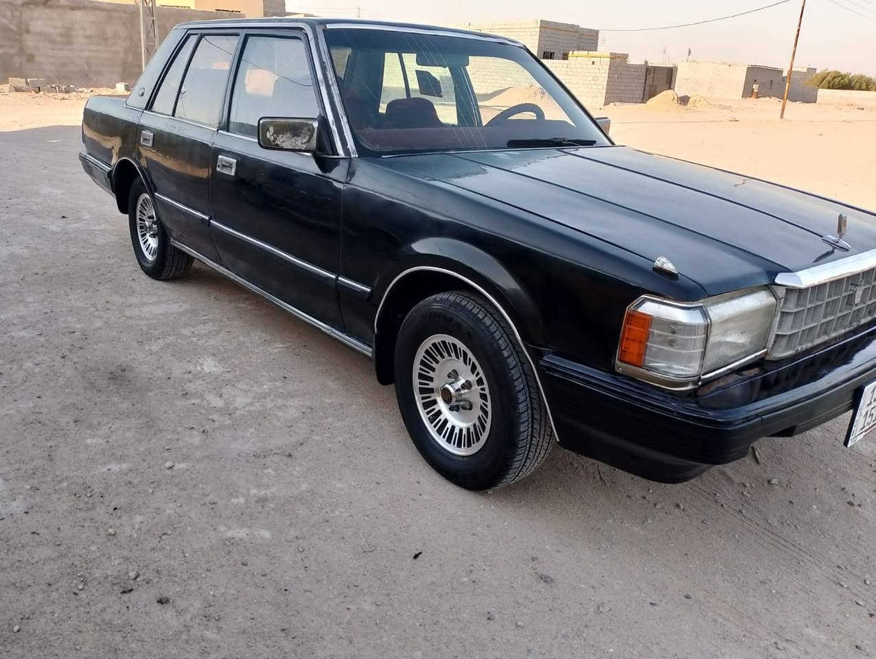 سلام عليكم 
للبيع سوبر موديل 1984
رقم ميسان دولي سنويه مجدده 2031
بأسمي
كير ومحرك ونجي 6 شرط جدد
تخم تايرات حداده كهربائيات كله شغاله
سياره جاهزه
رقم الهاتف *********** السعر 32 بيه مجال 
مكان بصره زبير
